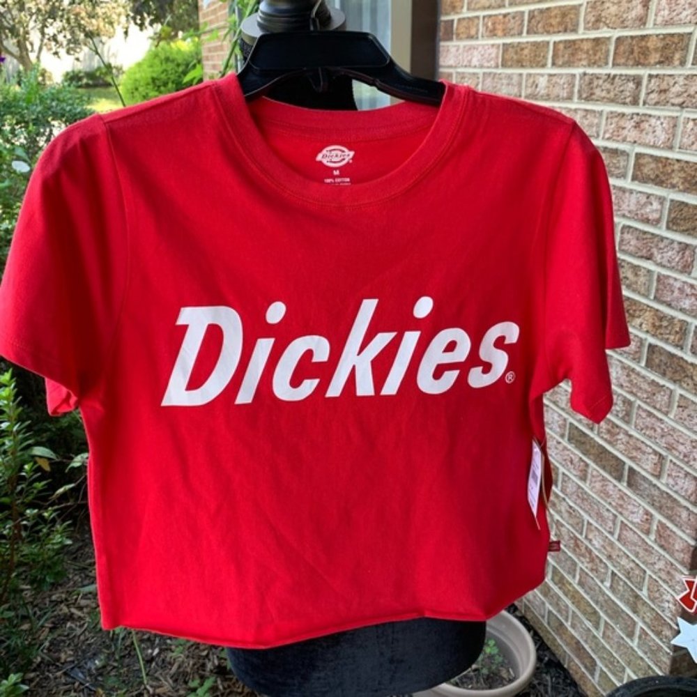 NWT - DICKIES - Red Crop Short Sleeve Graphic Logo - Picture 4 of 4